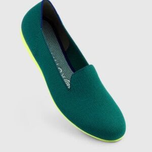 Rothy’s loafer in jade- size 7. Worn once.